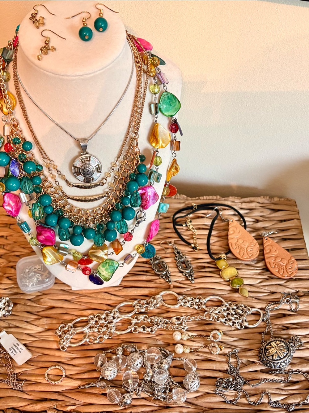 Vintage & New Jewelry Lot